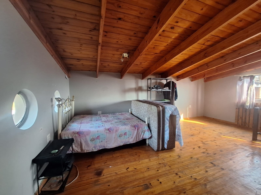 To Let 2 Bedroom Property for Rent in Meerhof North West